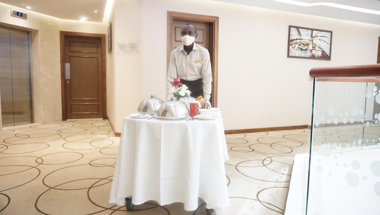 Pyramid Continental Hotel Τζούμπα Εξωτερικό φωτογραφία