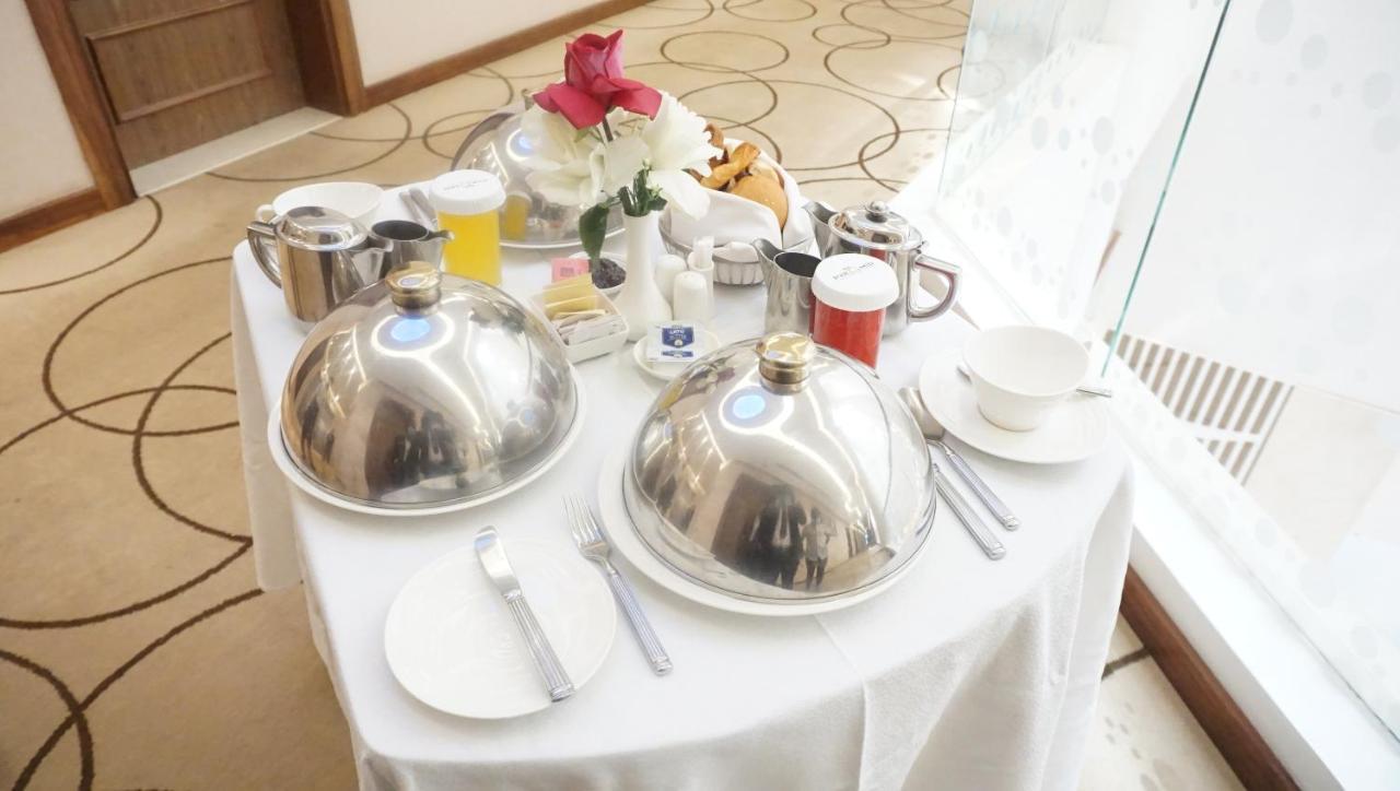 Pyramid Continental Hotel Τζούμπα Εξωτερικό φωτογραφία