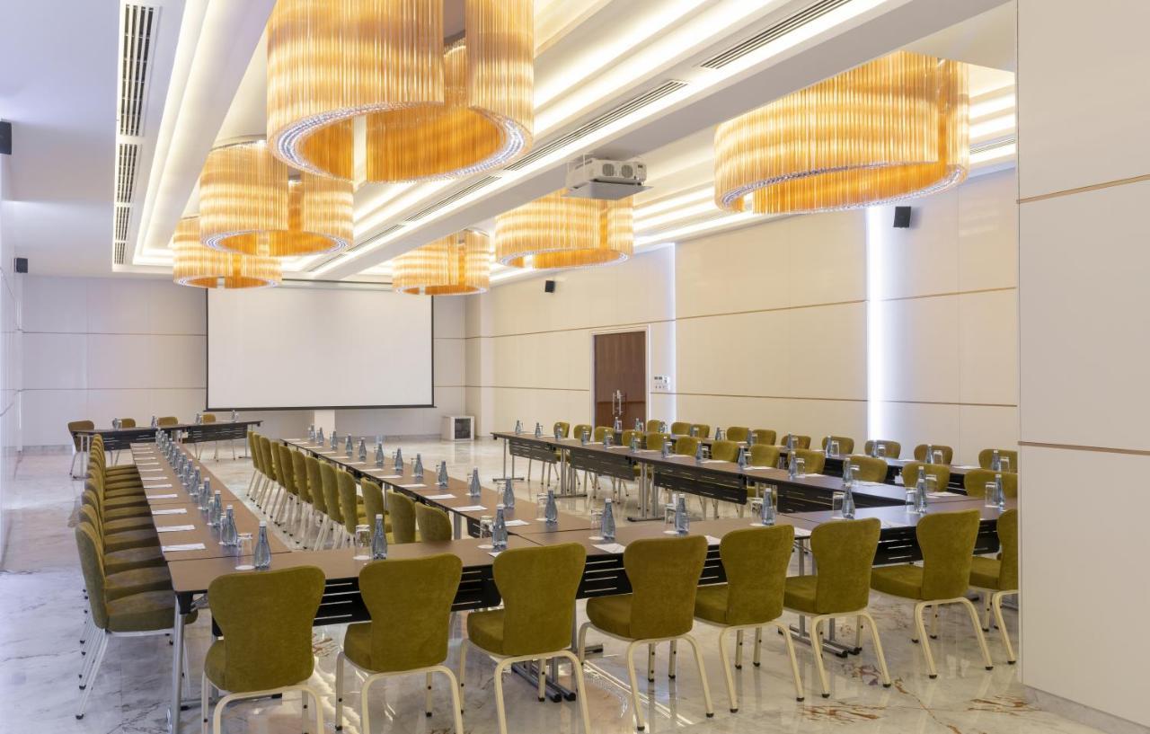 Pyramid Continental Hotel Τζούμπα Εξωτερικό φωτογραφία