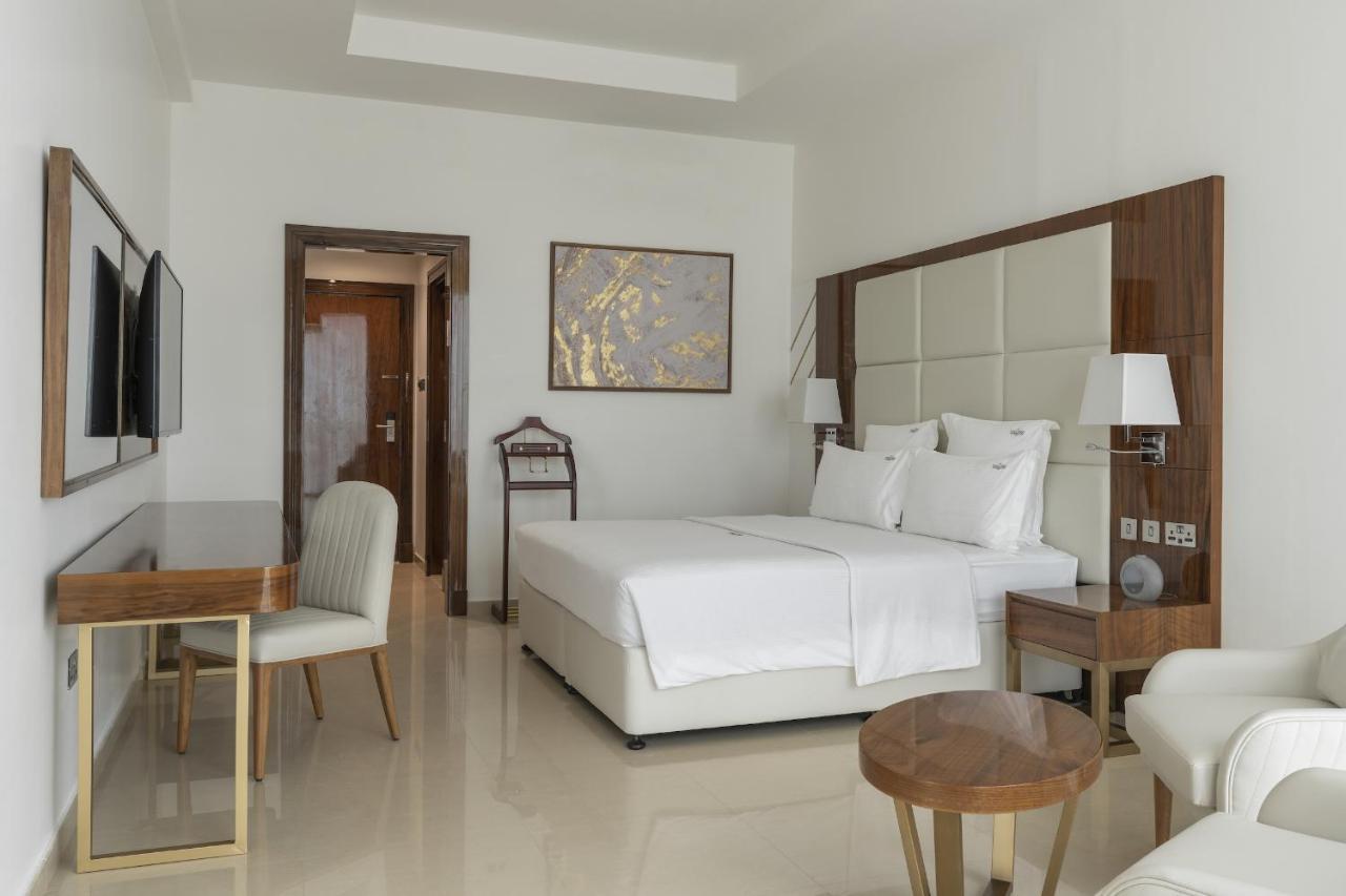 Pyramid Continental Hotel Τζούμπα Εξωτερικό φωτογραφία