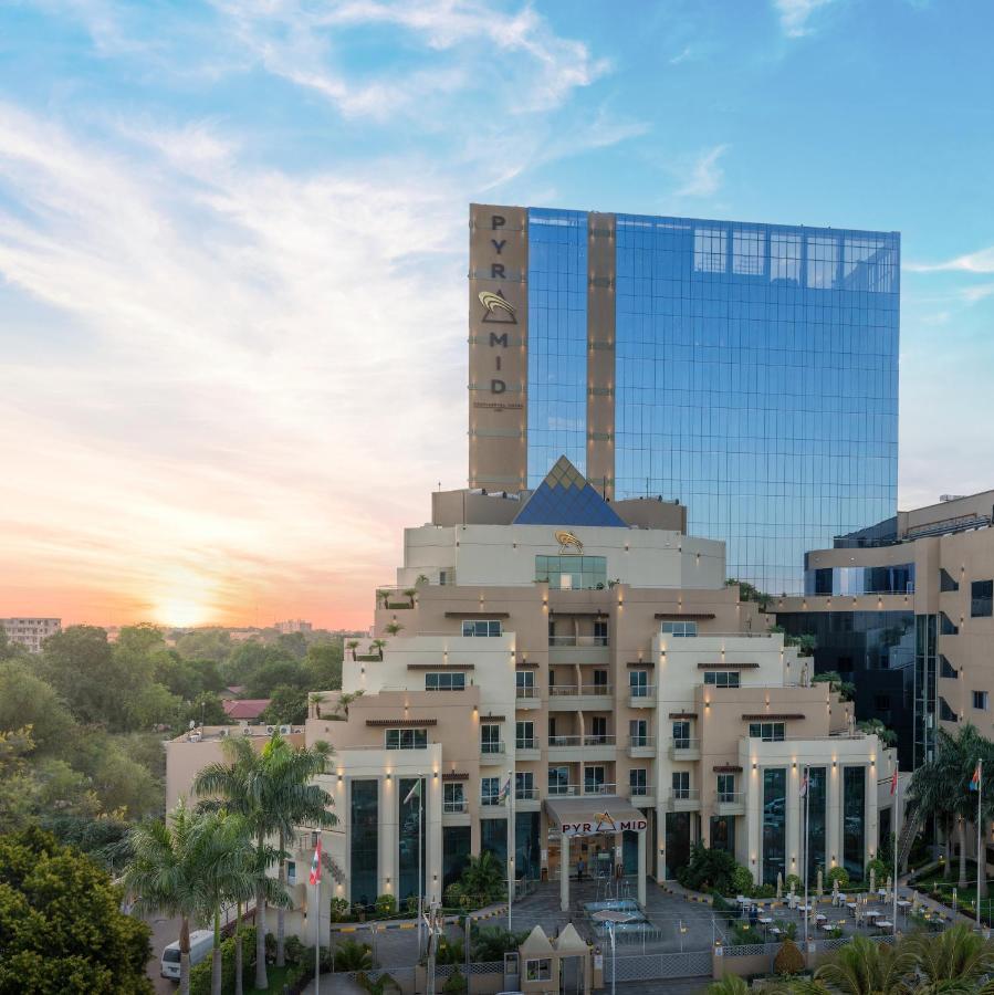 Pyramid Continental Hotel Τζούμπα Εξωτερικό φωτογραφία