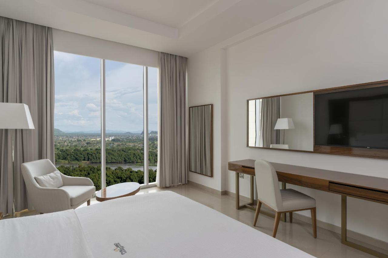 Pyramid Continental Hotel Τζούμπα Εξωτερικό φωτογραφία