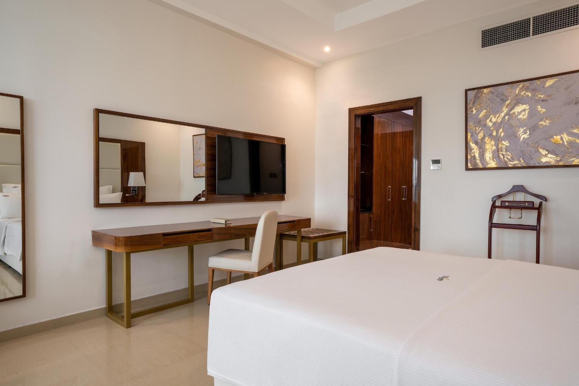Pyramid Continental Hotel Τζούμπα Δωμάτιο φωτογραφία
